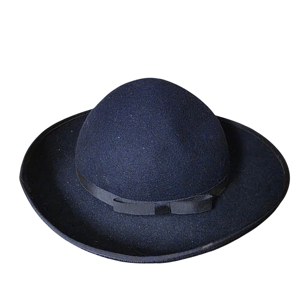 Laura Ashley Vintage Navy Blue 100% Wool Felt‎ Cloche Hat Made in Great Britain